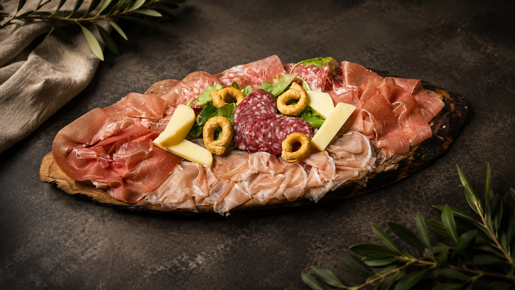 Salumi e formaggi